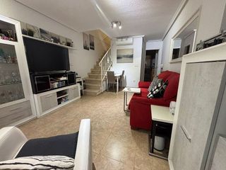 Casa adosada en venta en Torrelamata - La Mata en Torrevieja