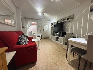 Casa adosada en venta en Torrelamata - La Mata en Torrevieja