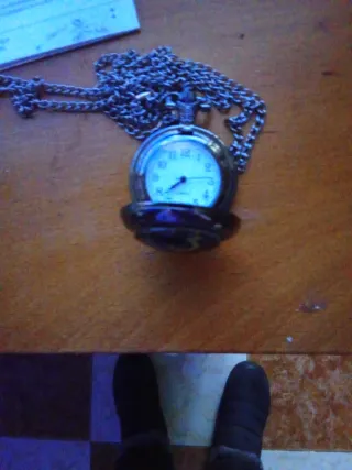 Reloj de bolsillo con cadena