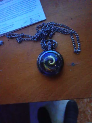 Reloj de bolsillo con cadena