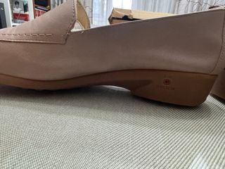 Zapatos Pitillos Beige Talla 41 Nuevos