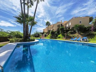 Casa pareada en venta en Riviera del Sol en Mijas
