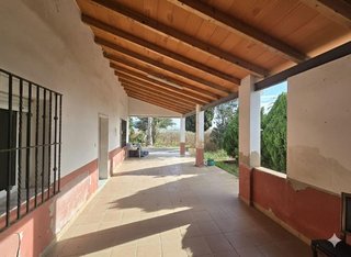 Chalet en venta en Las Bayas en Elche