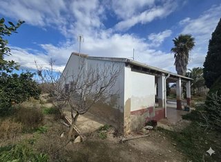 Chalet en venta en Las Bayas en Elche