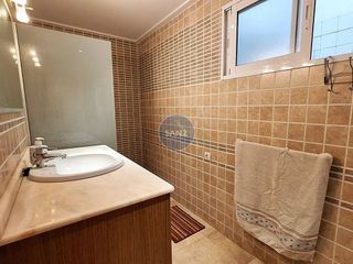 Casa adosada en venta en Olleria (l´)