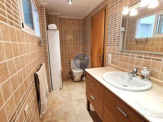 Casa adosada en venta en Olleria (l´)