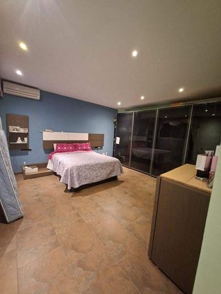 Chalet en venta en Vallirana