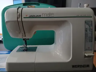 Máquina de coser Jaguar Mate 383