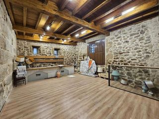 Edificio en venta en Casco Viejo en Ourense