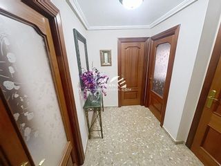 Piso en venta en Lucena