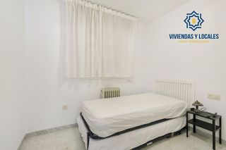 Piso en venta en Pajaritos - Plaza de Toros en Granada
