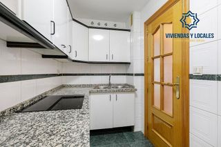 Piso en venta en Pajaritos - Plaza de Toros en Granada