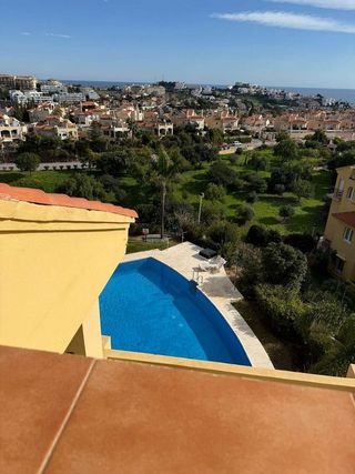 Piso en venta en Calahonda en Mijas