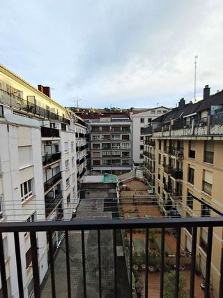 Piso en venta en Gros en San Sebastián-Donostia