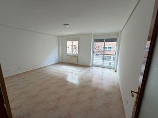 Piso en venta en Larache en Ciudad Real