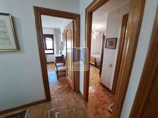 Piso en venta en Plaza España - Villa Pilar - Reyes Católicos - Vadillos en Burgos