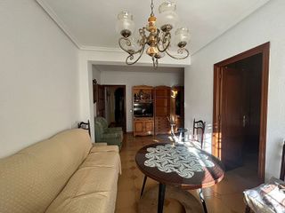 Piso en venta en Avda de Madrid - Pº de la Estación en Jaén
