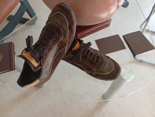 Deportivos Louis Vuitton Talla 43 Originales