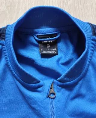 Chaqueta deportiva Nike azul