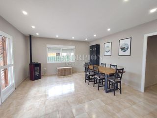 Chalet en alquiler en Náquera