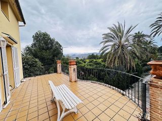 Casa rural en venta en Ayuntamiento - Centro en Alzira