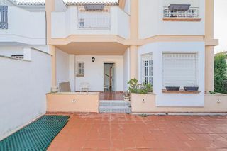 Casa pareada en venta en Albolote