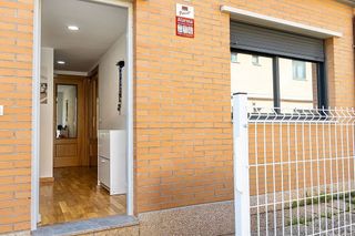 Casa adosada en venta en Muela (La)