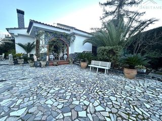 Chalet en venta en Otura