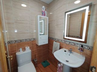 Casa adosada en venta en Tomelloso