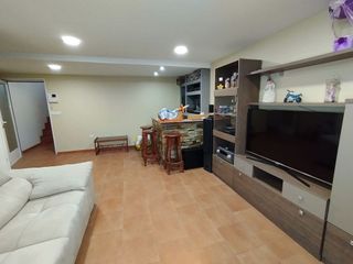 Casa adosada en venta en Tomelloso