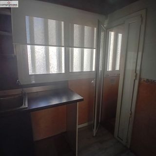 Piso en venta en Bellvitge en Hospitalet de Llobregat, L´