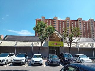 Piso en venta en Bellvitge en Hospitalet de Llobregat, L´
