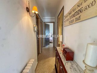 Casa en venta en Castellví de Rosanes