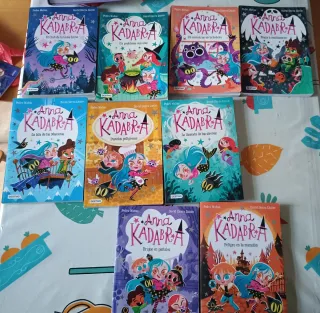 Anna Kadabra 1. El Club de la Luna Llena