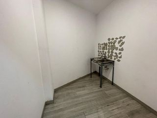 Local comercial en alquiler en Sants en Barcelona