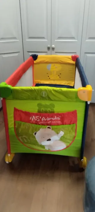 Cuna de viaje / Parque infantil