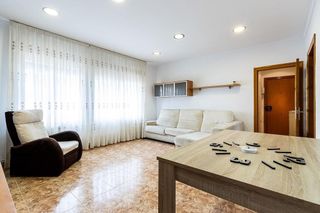 Piso en venta en Creu de Barberà en Sabadell