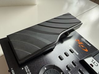 Sintetizador Roland GR-55 para guitarra y bajo