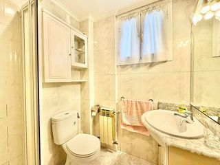 Piso en venta en Coronación en Vitoria-Gasteiz