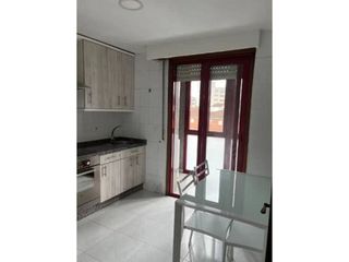 Piso en venta en Barrocanes en Ourense