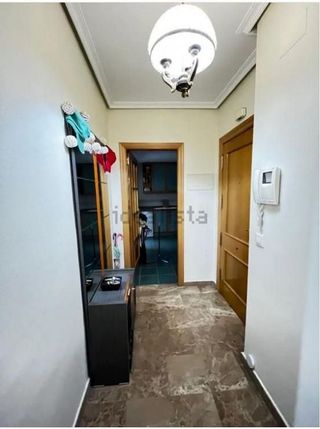 Piso en venta en Santa Cruz - Industria - Polígono Campollano en Albacete