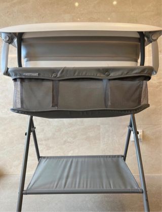 Bañera plegable Twistshake con colchón.