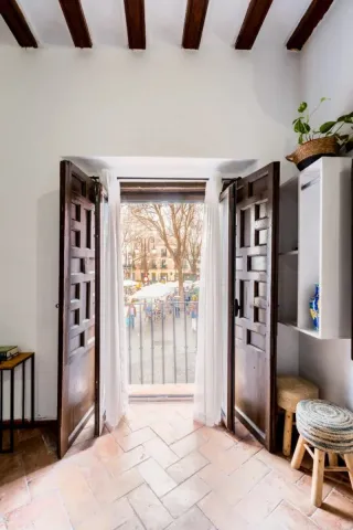 Casa completa con Balcón a Semana Santa Sevilla