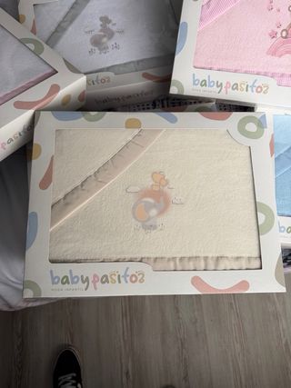 Conjunto sábanas cuna y minicuna Baby Pasito