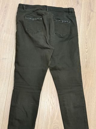 Pantalón vaquero verde T.50 Pilar Prieto