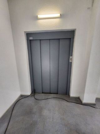 Local comercial en alquiler en Centre en Hospitalet de Llobregat, L´