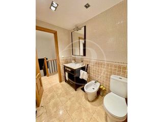 Casa adosada en venta en Aldaia