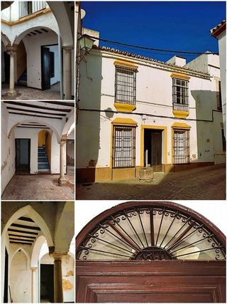 Chalet en venta en Carmona