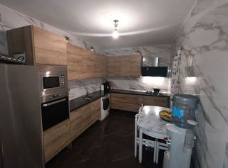 Casa adosada en venta en Sanlúcar la Mayor