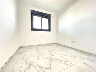 Casa adosada en venta en La Siesta - El Salado - Torreta en Torrevieja